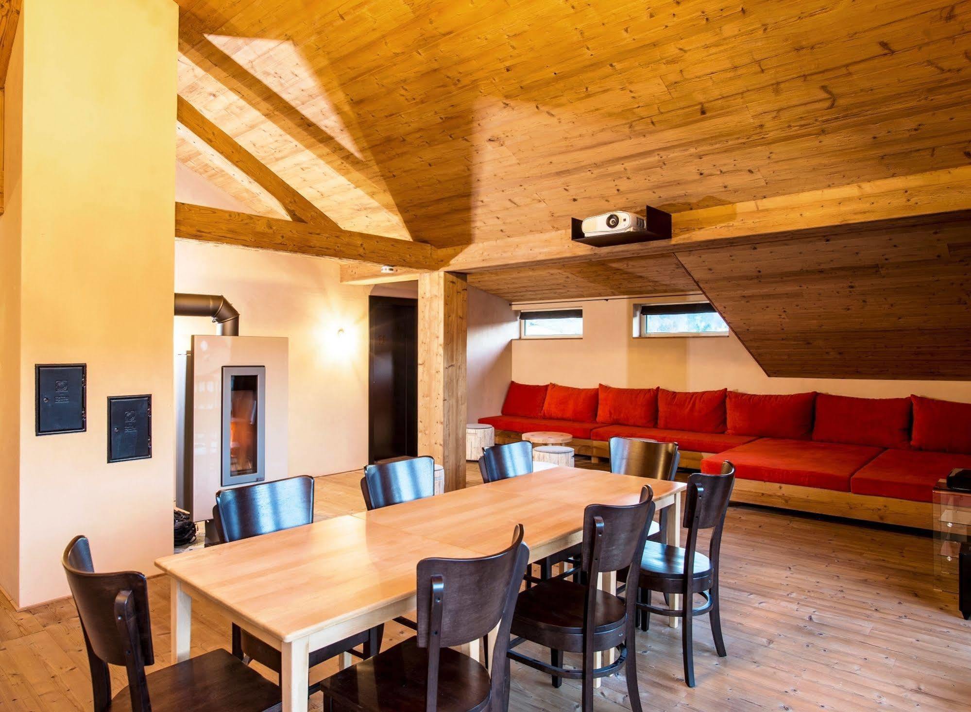 Alpen Select Lodge Kleinwalsertal Riezlern Exteriör bild